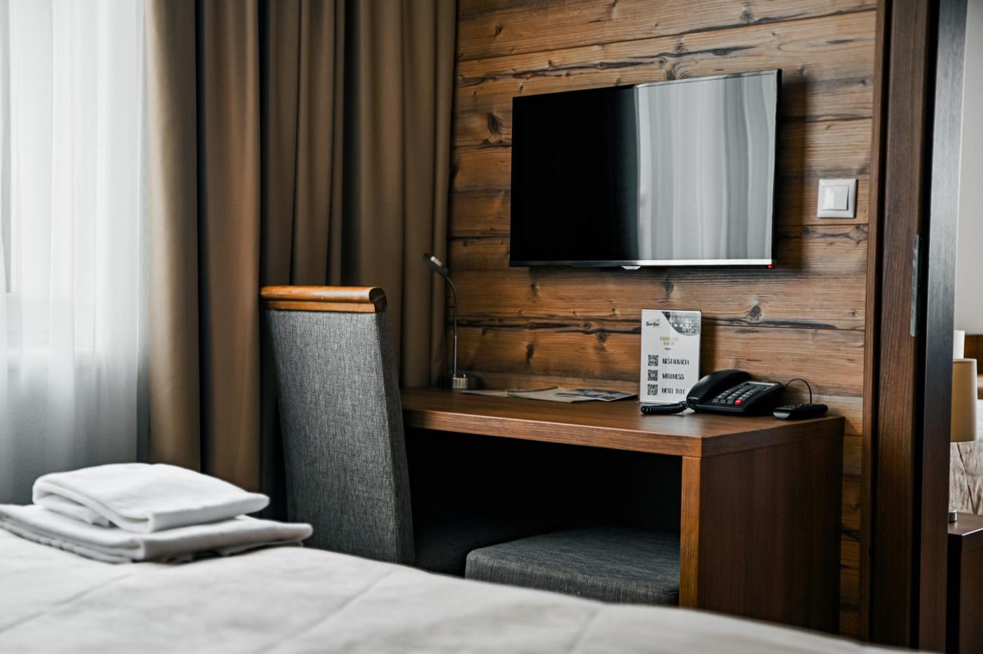 Sport Hotel *** דונובאלי מראה חיצוני תמונה