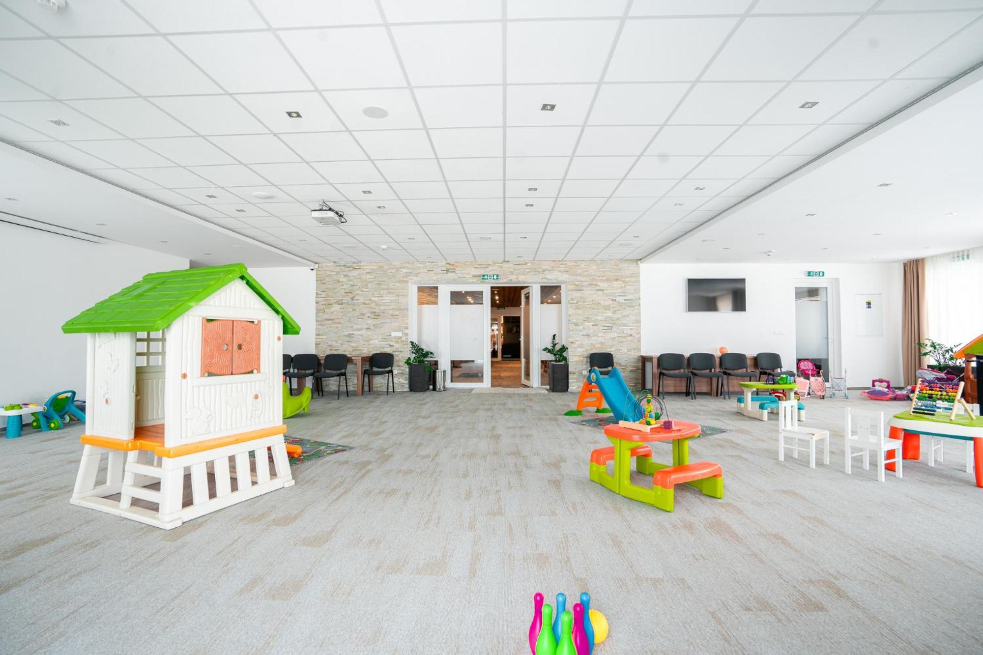 Sport Hotel *** דונובאלי מראה חיצוני תמונה