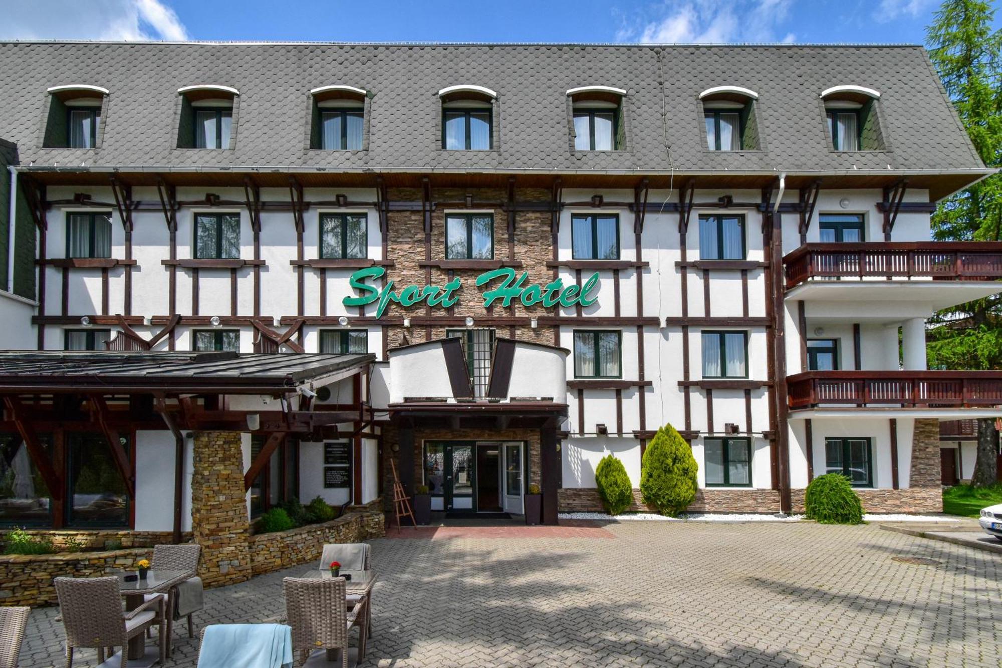 Sport Hotel *** דונובאלי מראה חיצוני תמונה